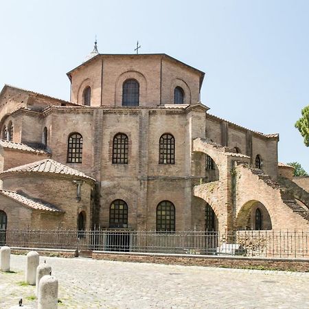 Апартаменты Al Borghetto Centro Storico Равенна Экстерьер фото